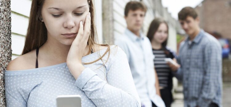 How Social Media is Ruining the Lives of Teenagers?